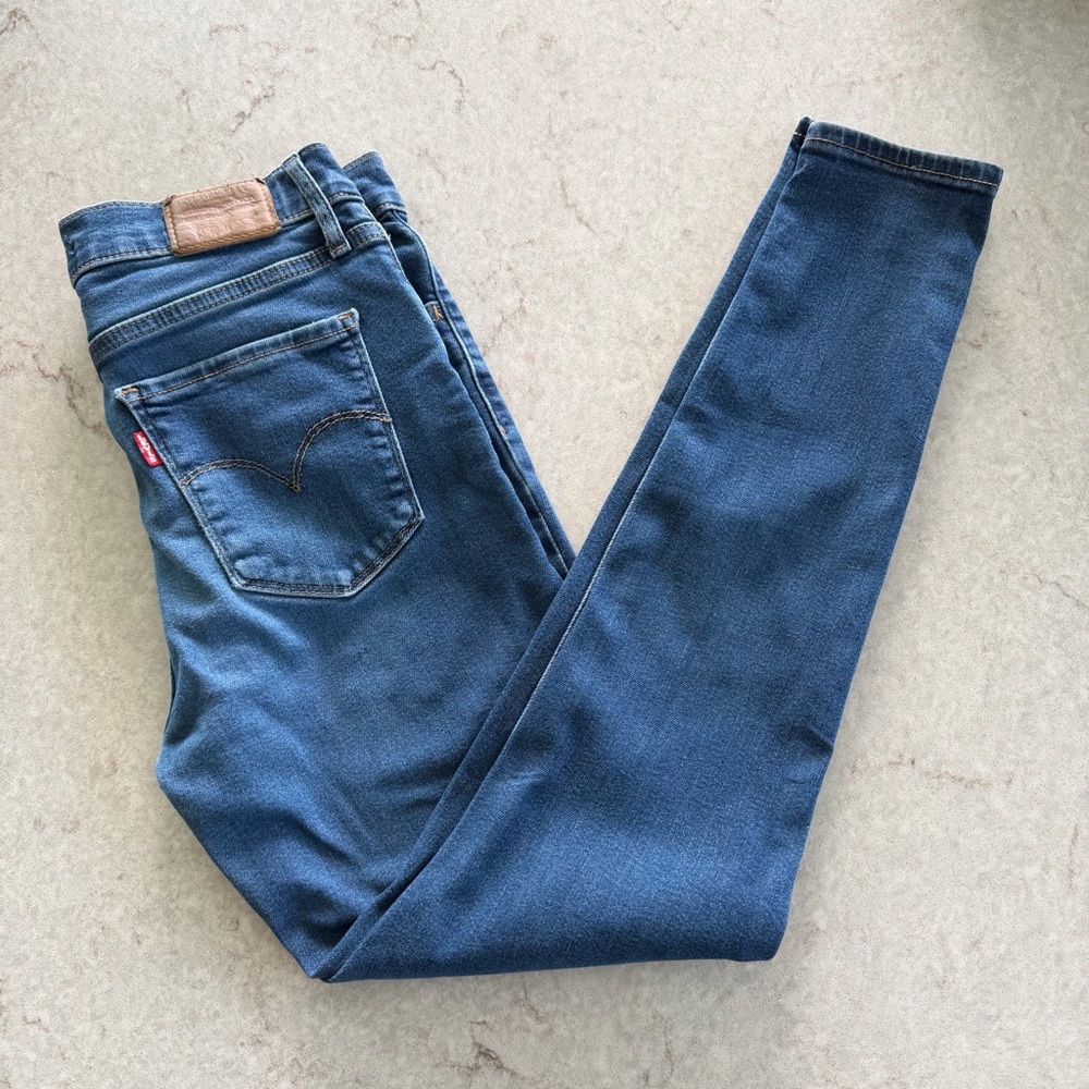 Levi's 720 High Rise Super Skinny Jeans Size 29 Medium Wash - Picture 6 of 6